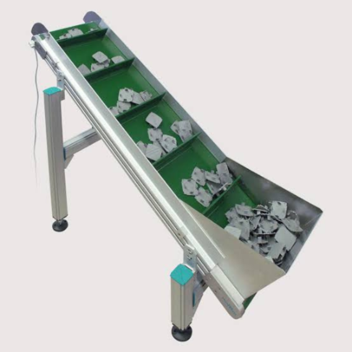 Stainless Steel Cleated Belt Conveyor System for Material Handling Machine